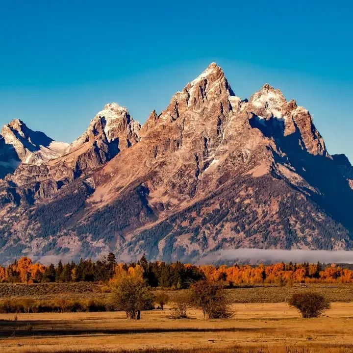 US Natural Attractions: Bookmark Now! Must-Visit Places in the US, 5 Popular Attractions