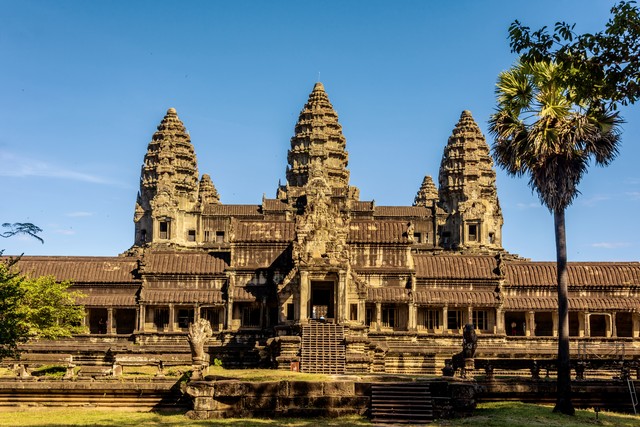 The Coolest Travel Companions: 2025's Top 10 Coolest Travel Destinations in the World, The #1 Place That 90% of People Don't Know About!