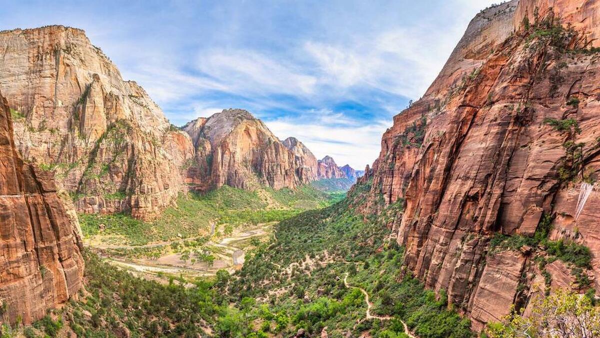 Top US Travel Destinations: 16 Amazing Places Worth Visiting in America