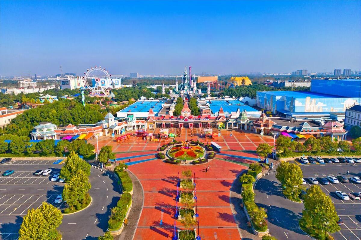 Wuhu Travel Guide: 2025 Complete Guide to Wuhu's 8 Must-Visit Hidden Gems - Fireworks Ancient Town × Cliff Walkway × Vast Flower Fields