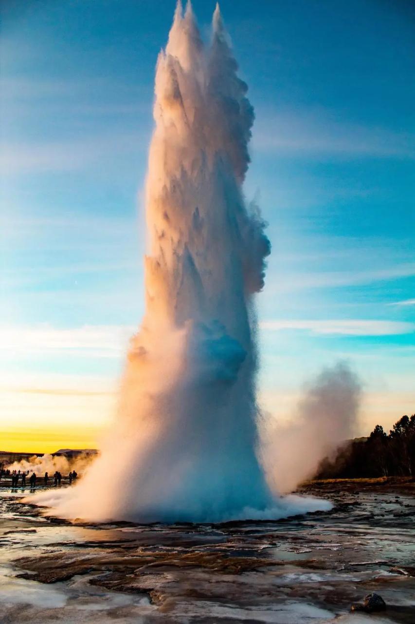 US Natural Attractions: Bookmark Now! Must-Visit Places in the US, 5 Popular Attractions
