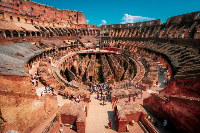 Top Tourist Destinations: The World's 10 Most Popular Attractions Revealed! Visiting 3 is considered passing, while visiting all of them makes you a true travel expert.