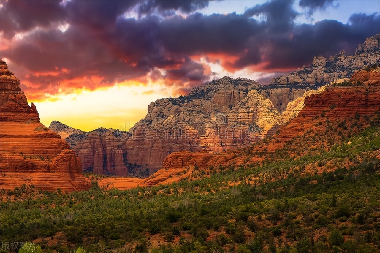 Top US Travel Destinations: 16 Amazing Places Worth Visiting in America