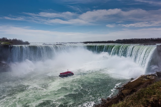 Top Tourist Destinations: The World's 10 Most Popular Attractions Revealed! Visiting 3 is considered passing, while visiting all of them makes you a true travel expert.